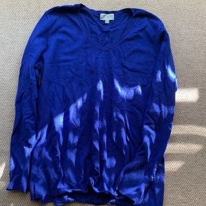 Women’s sweater